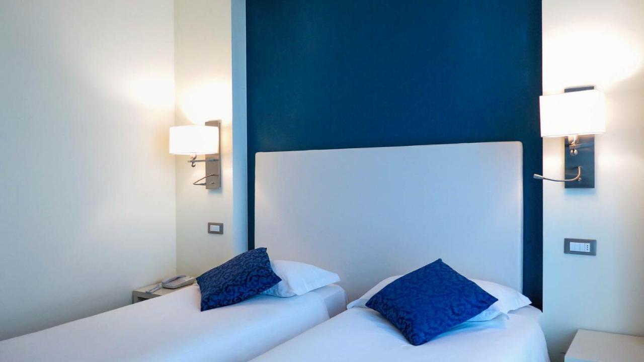 Отель Ibis Styles Milano Melegnano Carpiano Экстерьер фото